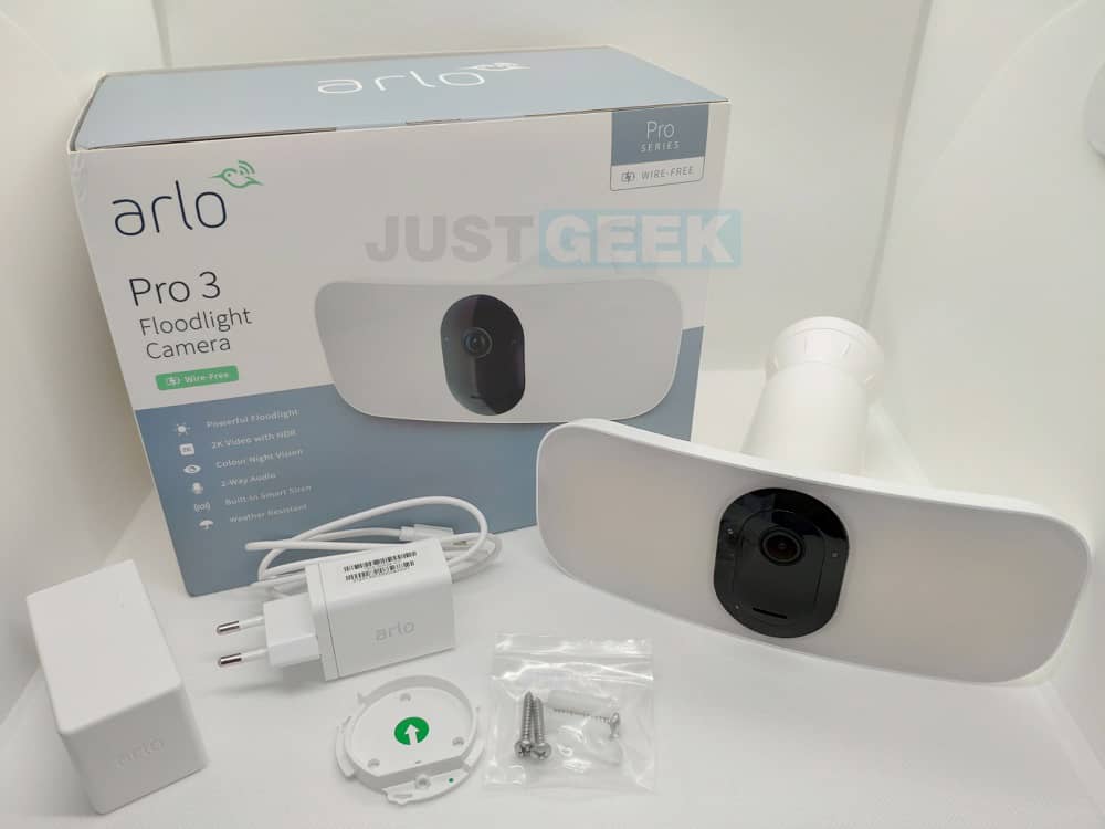 Test Arlo Pro 3 Floodlight, une caméra de surveillance à projecteur LED JustGeek