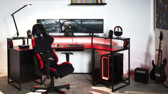 Bureau gamer bien rangé