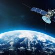 Satellite dans l'espace