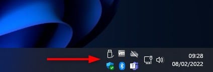 Empiler les icônes de la zone de notification dans Windows 11