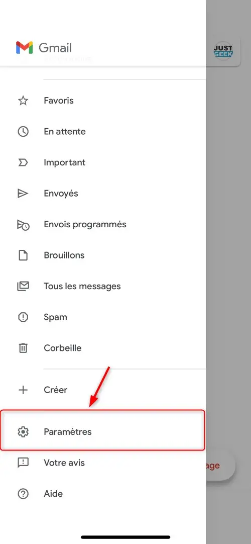 Option Paramètres dans le menu de l'application Gmail sur iOS