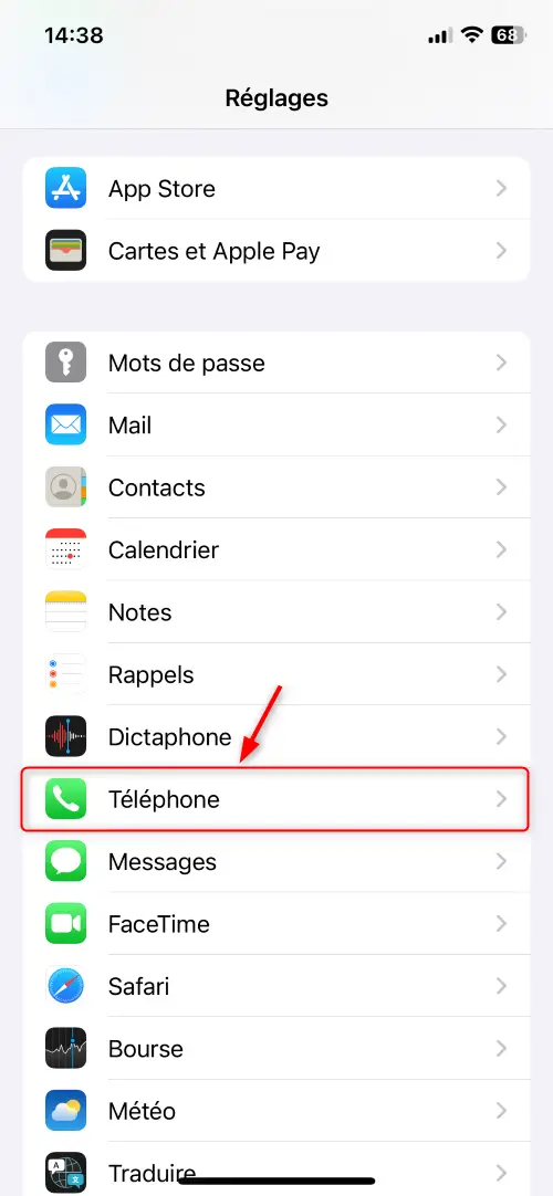 Appui sur l'option "Téléphone" dans les réglages iPhone