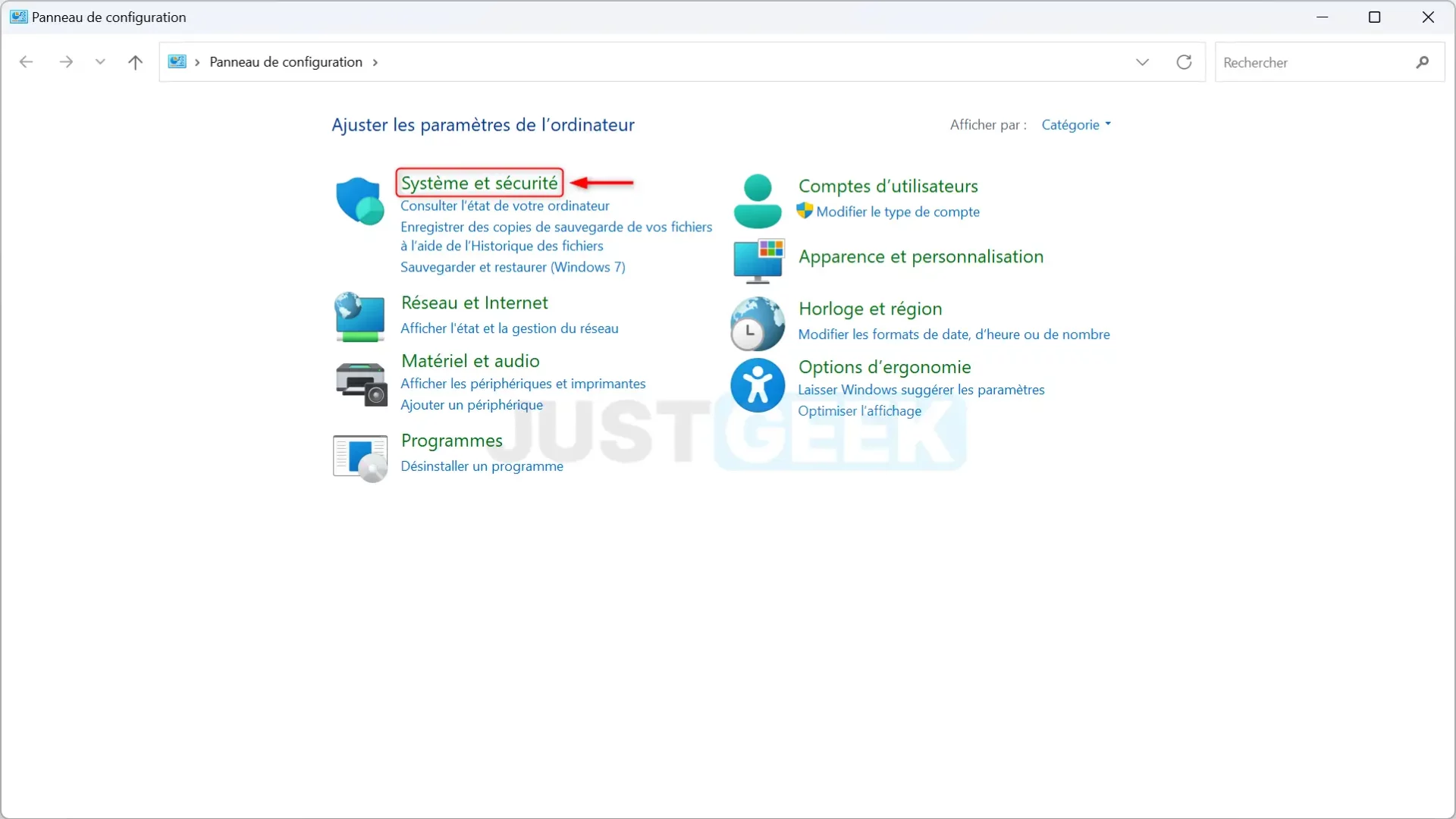 Accéder à la catégorie "Système et sécurité" dans le Panneau de configuration.