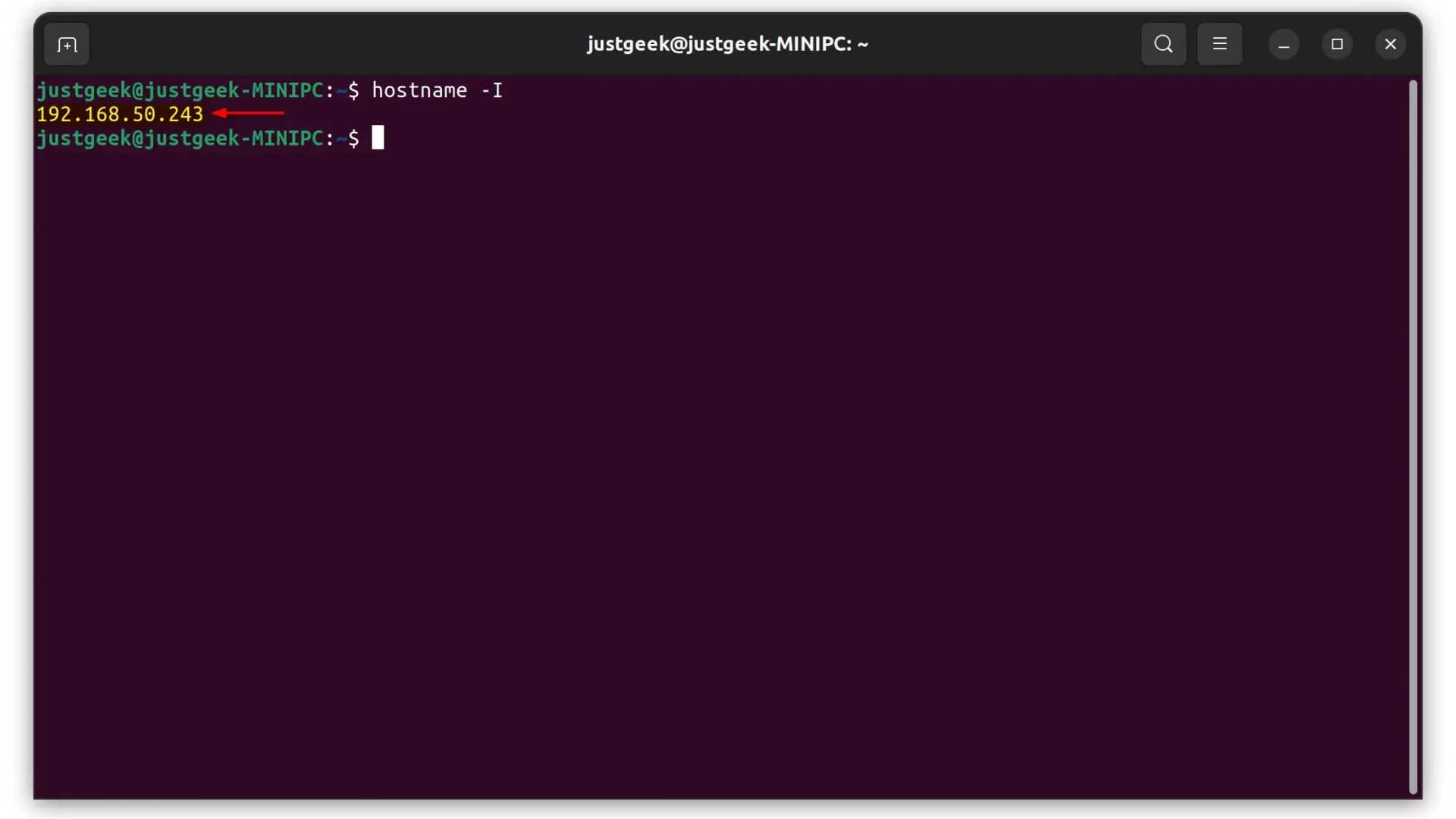Utilisation du terminal Ubuntu pour obtenir l'adresse IP locale avec la commande hostname -I.