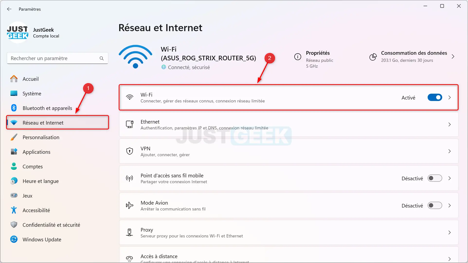 Navigation vers Réseau et Internet pour réglages Wi-Fi.