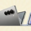 Image de deux smartphones pliants Samsung Galaxy Z Fold et Flip