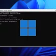 Commande ViVeTool exécutée dans l’invite de commandes sur Windows 11